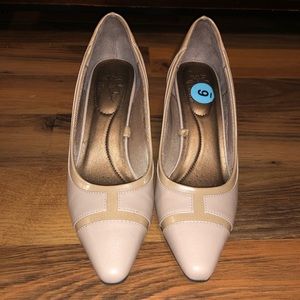Beige LifeStride Cushioned Heel